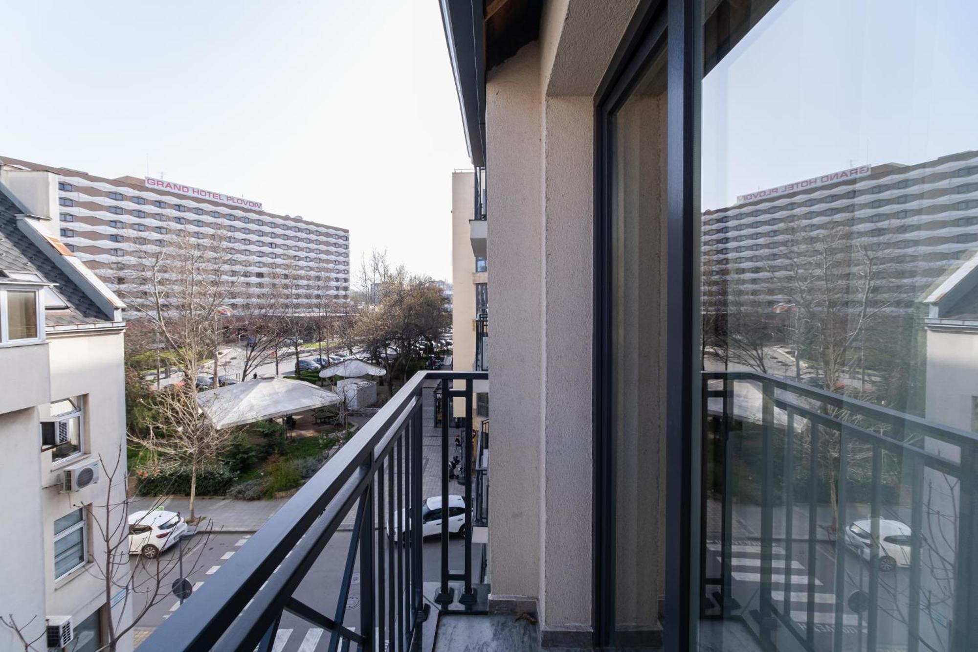 Modern 1-Bedroom Apartments Plovdiv Exterior photo